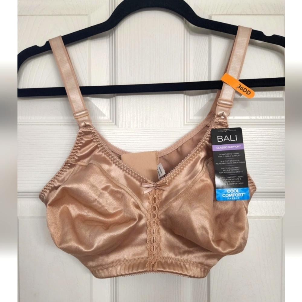 Bali NWT 36DD Classic Support Cool Comfort Fabric